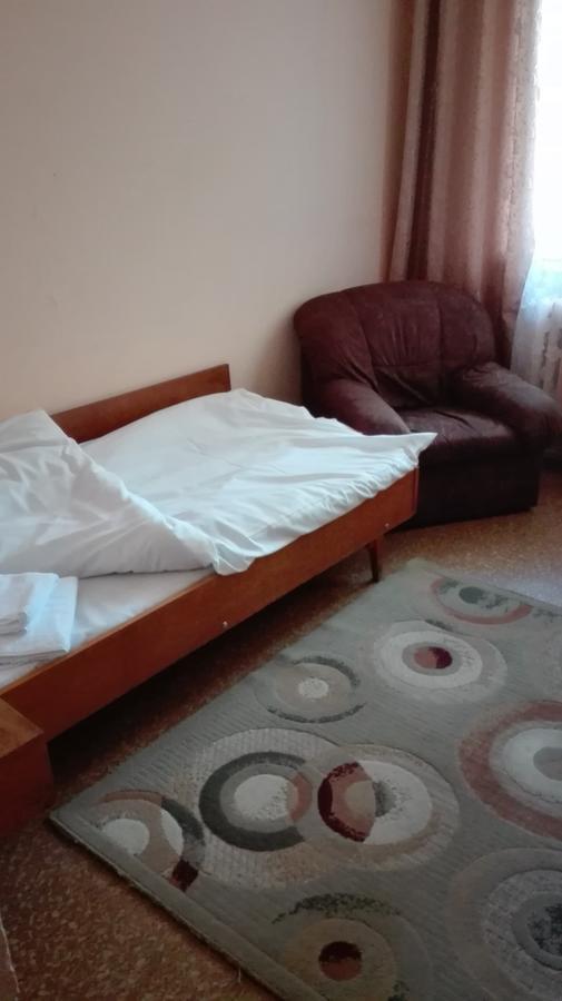 Hotel Stroitel Hisarya Esterno foto